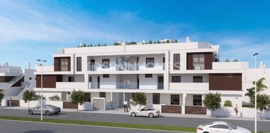 Apartment Pilar de la Horadada, Alicante, Spain 2 bedrooms, 121 sq.m. No. 121052