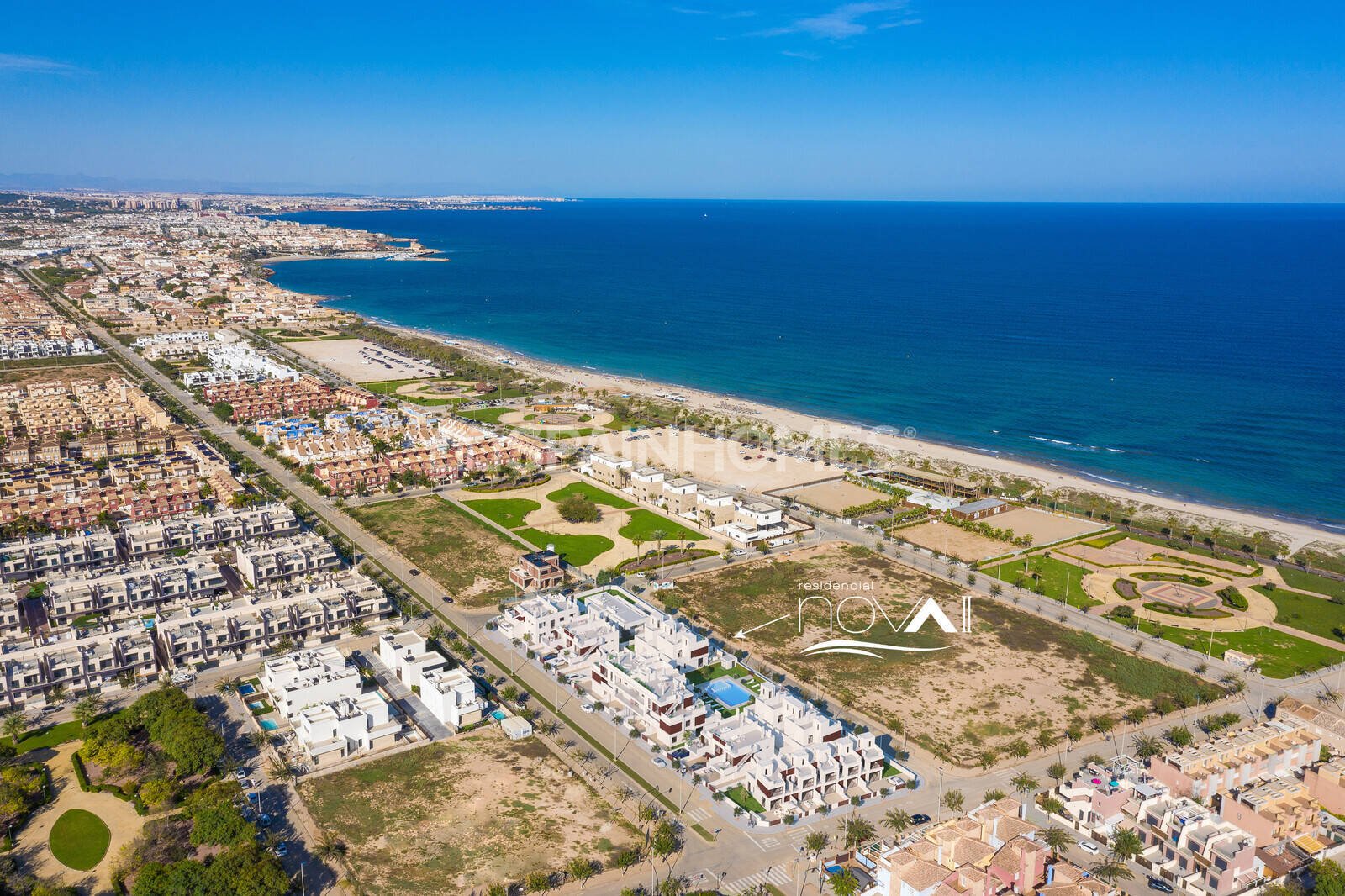 Квартира в Пилар де ла Орадада, Аликанте, Испания 2 спальни, 79м2 №121051