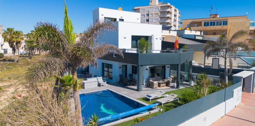 Villa Torrevieja, Alicante, Spagna 4 camere da letto,  N° 125370