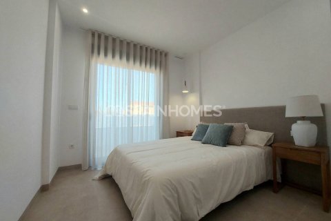 Продажа виллы в Сан-Педро-дель-Пинатар, Мурсия, Испания 3 спальни, 140м2 №120762 - фото 24