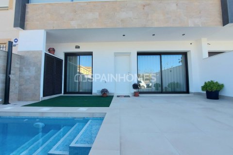 Huvila myytävänä San Pedro del Pinatar, Murcia, Espanja, 3 makuuhuonetta, 140 m2 No. 120762 - kuva 24