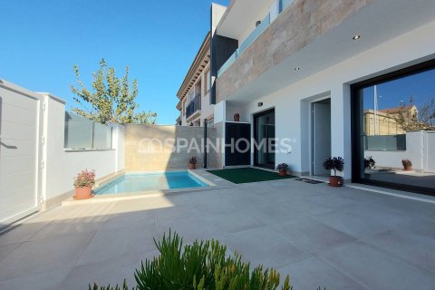 Huvila myytävänä San Pedro del Pinatar, Murcia, Espanja, 3 makuuhuonetta, 140 m2 No. 120762 - kuva 26
