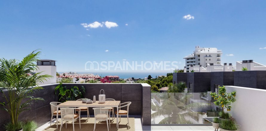 Villa Fuengirola, Malaga, Spain 3 bedrooms, 84 sq.m. No. 120758