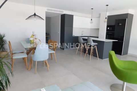 Penthouse à vendre Fuengirola, Malaga, Espagne, 3 chambres, 125 m2 No. 120757 - photo 17