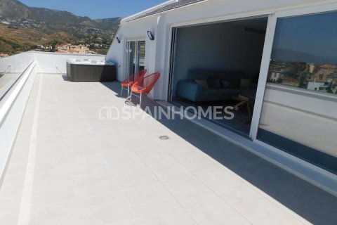 Penthouse à vendre Fuengirola, Malaga, Espagne, 3 chambres, 125 m2 No. 120757 - photo 12