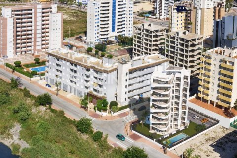 Продажа квартиры в Гуардамар-дель-Сегура, Аликанте, Испания 3 спальни, 91м2 №122463 - фото 5