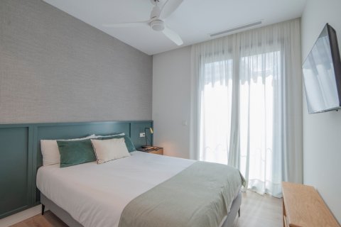 Аренда квартиры в Севилья, Испания 2 спальни, 90м2 №121873 - фото 14