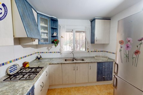 Huvila myytävänä Oliva, Valencia, Espanja, 4 makuuhuonetta, 93 m2 No. 120510 - kuva 7