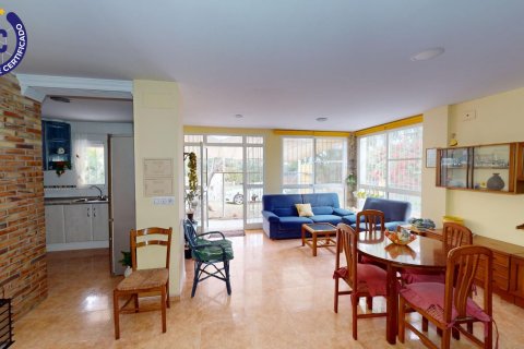 Huvila myytävänä Oliva, Valencia, Espanja, 4 makuuhuonetta, 93 m2 No. 120510 - kuva 13