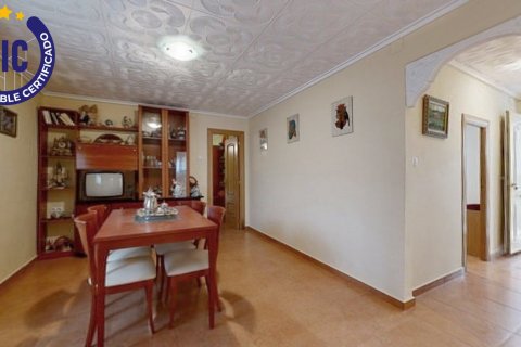 Villa en venta Montroi, València, España 3 dormitorios, 79 m2 No. 120514 - foto 24