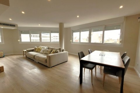 Apartment for rent Palma de Majorca, Mallorca, Spain 3 bedrooms, 160 sq.m. No. 131056 - photo 1