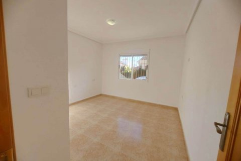 Villa till salu Algorfa, Alicante, Spanien 3 sovrum, 84 kvm. Nr. 124895 - foto 8