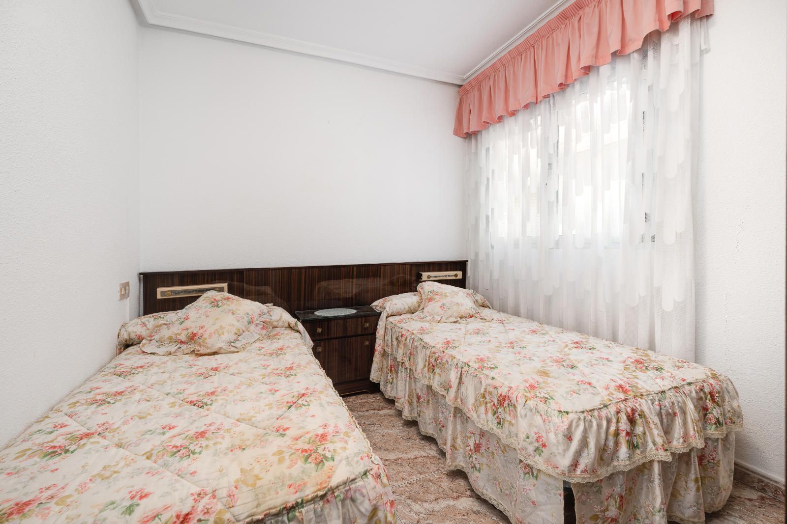Apartament w Guardamar del Segura, Alicante, Hiszpania 4 sypialnie, 131 mkw. nr 124893