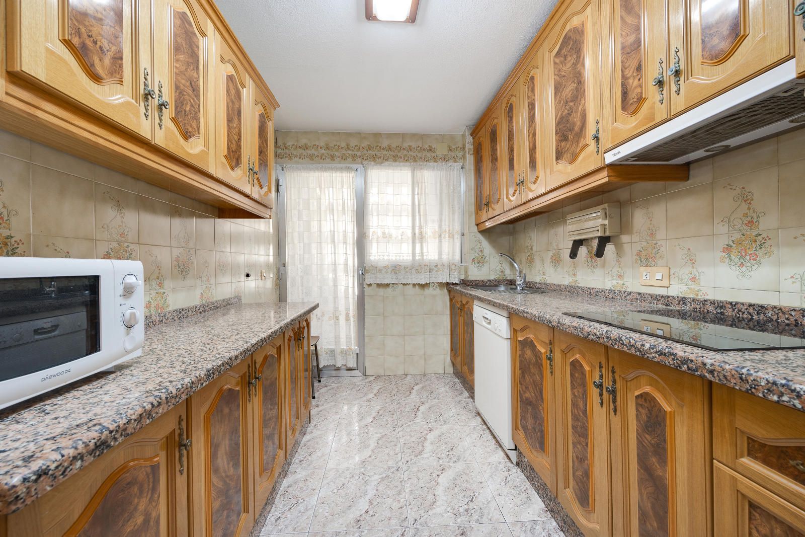 Apartament w Guardamar del Segura, Alicante, Hiszpania 4 sypialnie, 131 mkw. nr 124893