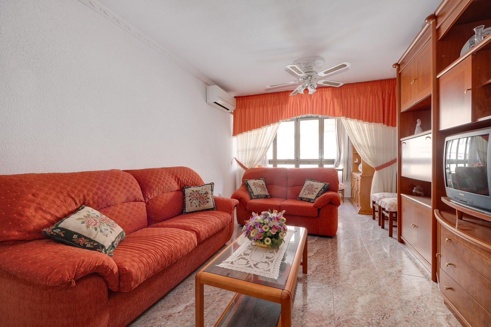 Apartament w Guardamar del Segura, Alicante, Hiszpania 4 sypialnie, 131 mkw. nr 124893