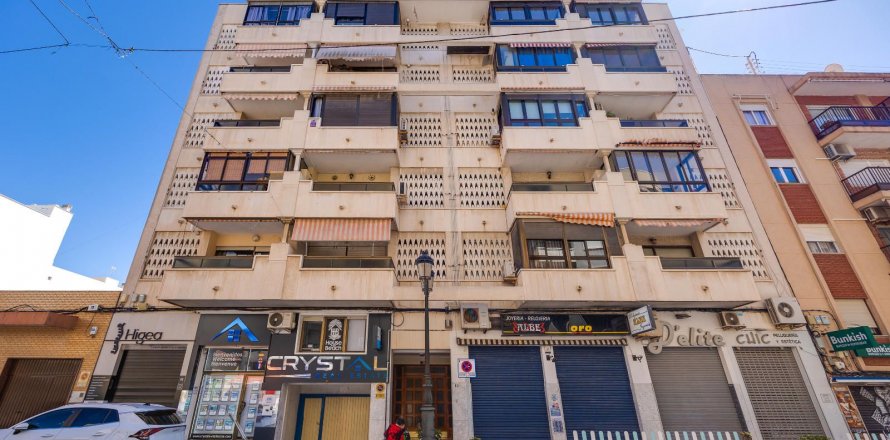 Apartamento Guardamar del Segura, Alicante, España 4 dormitorios, 131 m2 No. 124893