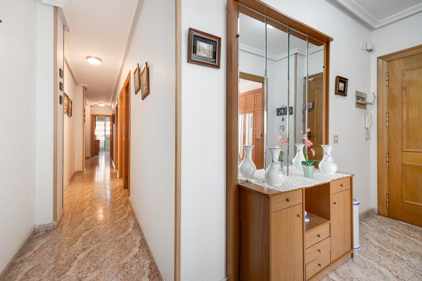 Apartament w Guardamar del Segura, Alicante, Hiszpania 4 sypialnie, 131 mkw. nr 124893