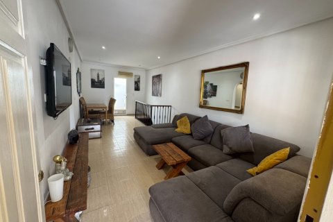 Apartment for sale San Miguel de Salinas, Alicante, Spain 4 bedrooms, 140 sq.m. No. 124890 - photo 4