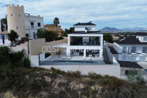 Villa pārdošanā Rojales, Alicante, Spānijā 4 istabas, 372 m2 Nr. 121259 - attēls 7