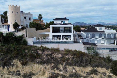 Villa pārdošanā Rojales, Alicante, Spānijā 4 istabas, 372 m2 Nr. 121259 - attēls 6