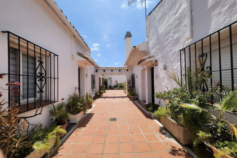Wohnung zum Verkauf Marbella, Malaga, Spanien 1 Schlafzimmer, 78 m2 Nr. 130693 - Foto 16