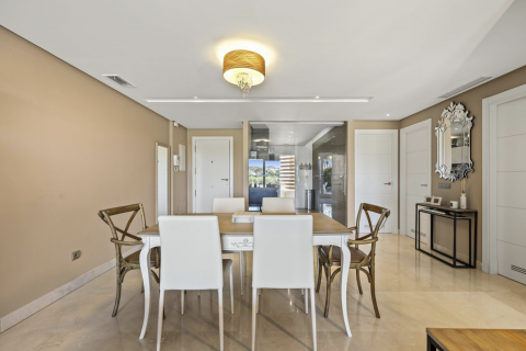 Dzīvoklis pārdošanā Benahavis, Malaga, Spānijā 3 istabas, 105 m2 Nr. 130692 - attēls 7