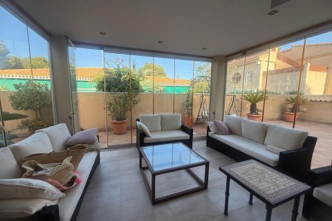 House for sale in Dehesa De Campoamor, Alicante, Spain 5 bedrooms, 179 sq.m. No. 127353 - photo 3