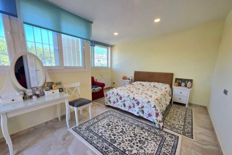 House for sale in Dehesa De Campoamor, Alicante, Spain 5 bedrooms, 179 sq.m. No. 127353 - photo 22