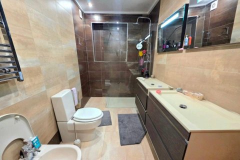 House for sale in Dehesa De Campoamor, Alicante, Spain 5 bedrooms, 179 sq.m. No. 127353 - photo 21