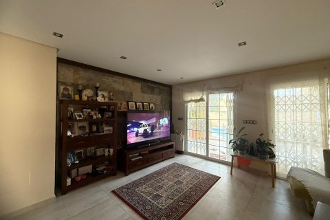 House for sale in Dehesa De Campoamor, Alicante, Spain 5 bedrooms, 179 sq.m. No. 127353 - photo 29