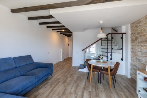 Duplex in vendita Telde, Gran Canaria, Spagna 3 camere da letto, 110 mq. N° 122171 - foto 2