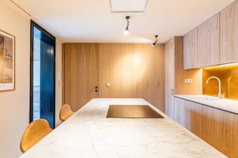 Penthouse for sale Madrid, Spain 2 bedrooms, 145 sq.m. No. 122168 - photo 19
