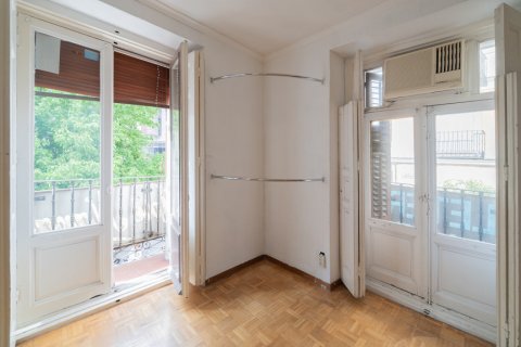 Продажа квартиры в Мадрид, Испания 3 спальни, 104.63м2 №122170 - фото 9