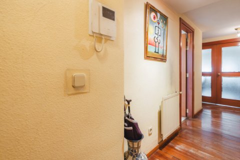Продажа квартиры Мадрид, Испания 2 спальни, 97м2 №121614 - фото 12