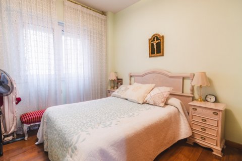 Продажа квартиры Мадрид, Испания 2 спальни, 97м2 №121614 - фото 4