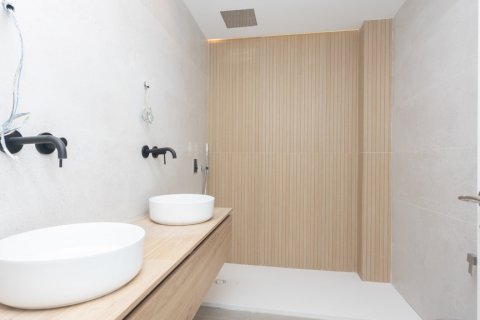 Продажа квартиры в Мадрид, Испания 3 спальни, 159м2 №121615 - фото 19