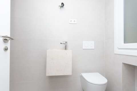 Продажа квартиры в Мадрид, Испания 3 спальни, 159м2 №121615 - фото 13