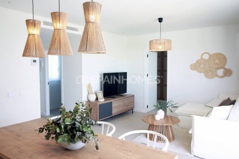 Продажа квартиры Пилар де ла Орадада, Аликанте, Испания 3 спальни, 96м2 №120967 - фото 15