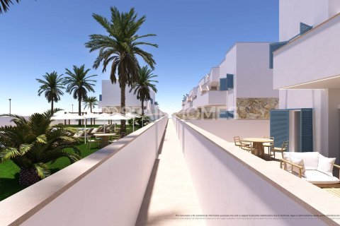 Dzīvoklis pārdošanā Pilar de la Horadada, Alicante, Spānijā 3 istabas, 96 m2 Nr. 120967 - attēls 2