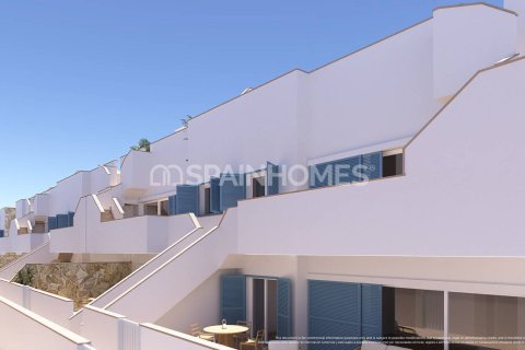 Penthouse for sale in Pilar de la Horadada, Alicante, Spain 3 bedrooms, 78 sq.m. No. 120966 - photo 4