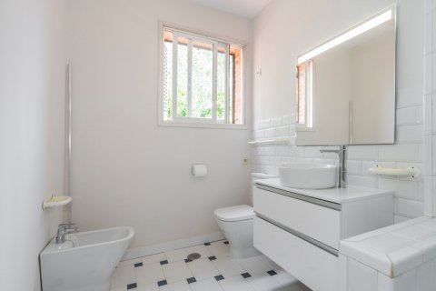 Villa en alquiler Madrid, España 5 dormitorios, 344 m2 No. 129879 - foto 19