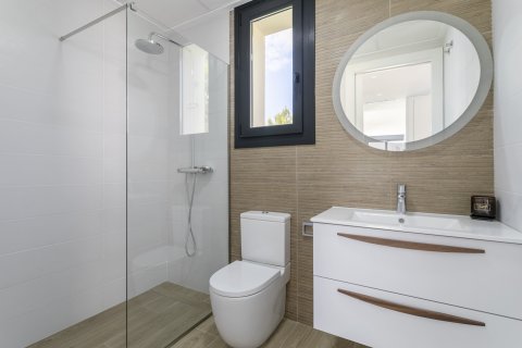 Villa till salu Benidorm, Alicante, Spanien 4 sovrum, 244 kvm. Nr. 123171 - foto 5