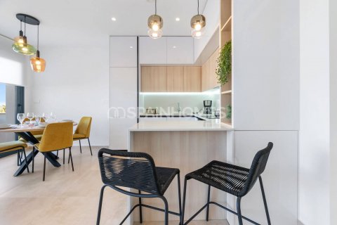 Продажа пентхауса в Торревьеха, Аликанте, Испания 2 спальни, 74м2 №121173 - фото 8