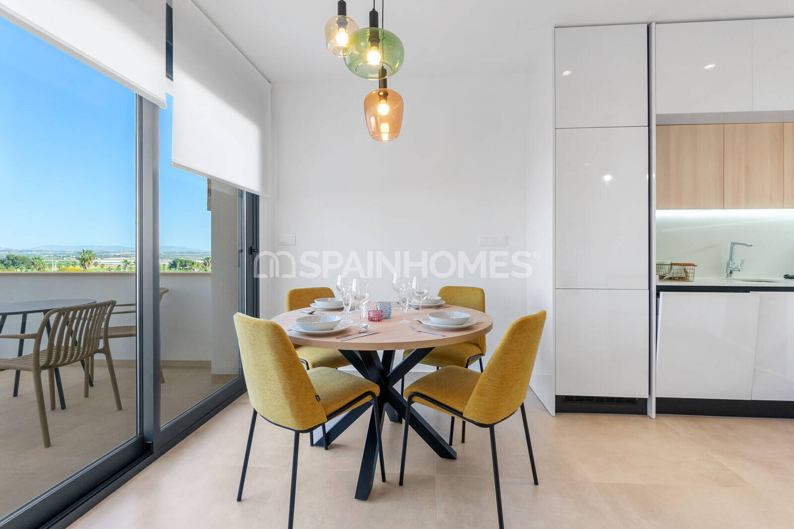 Apartment in Torrevieja, Alicante, Spain 2 bedrooms, 74 sq.m. No. 121172