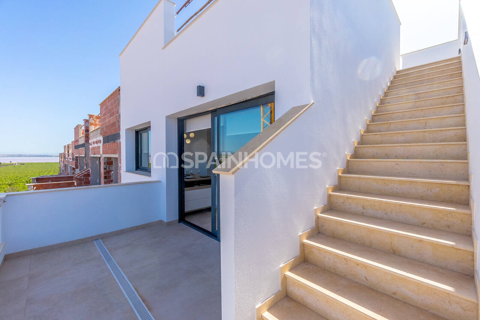 Apartment in Torrevieja, Alicante, Spain 2 bedrooms, 74 sq.m. No. 121172
