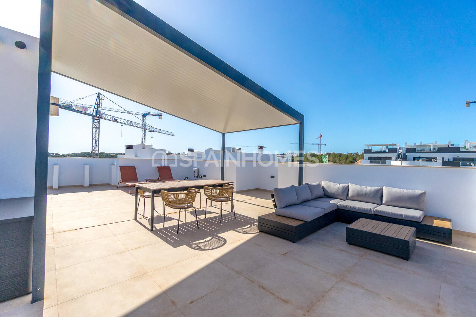 Apartment in Torrevieja, Alicante, Spain 2 bedrooms, 74 sq.m. No. 121172