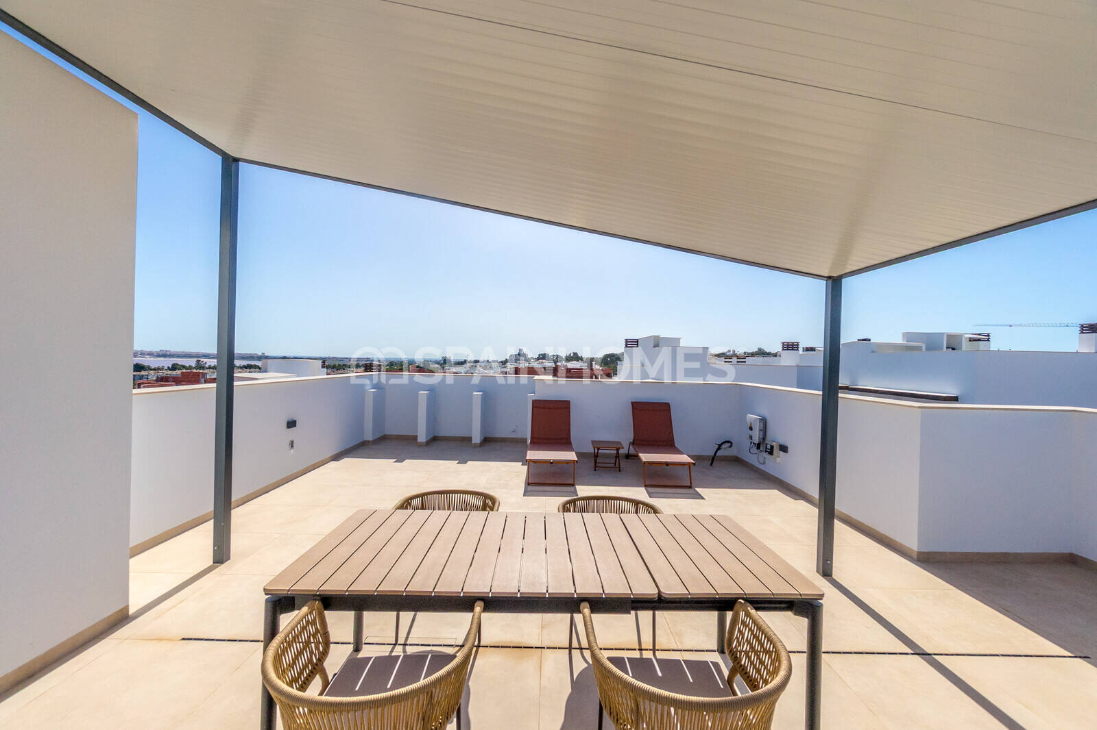 Apartment in Torrevieja, Alicante, Spain 2 bedrooms, 74 sq.m. No. 121172