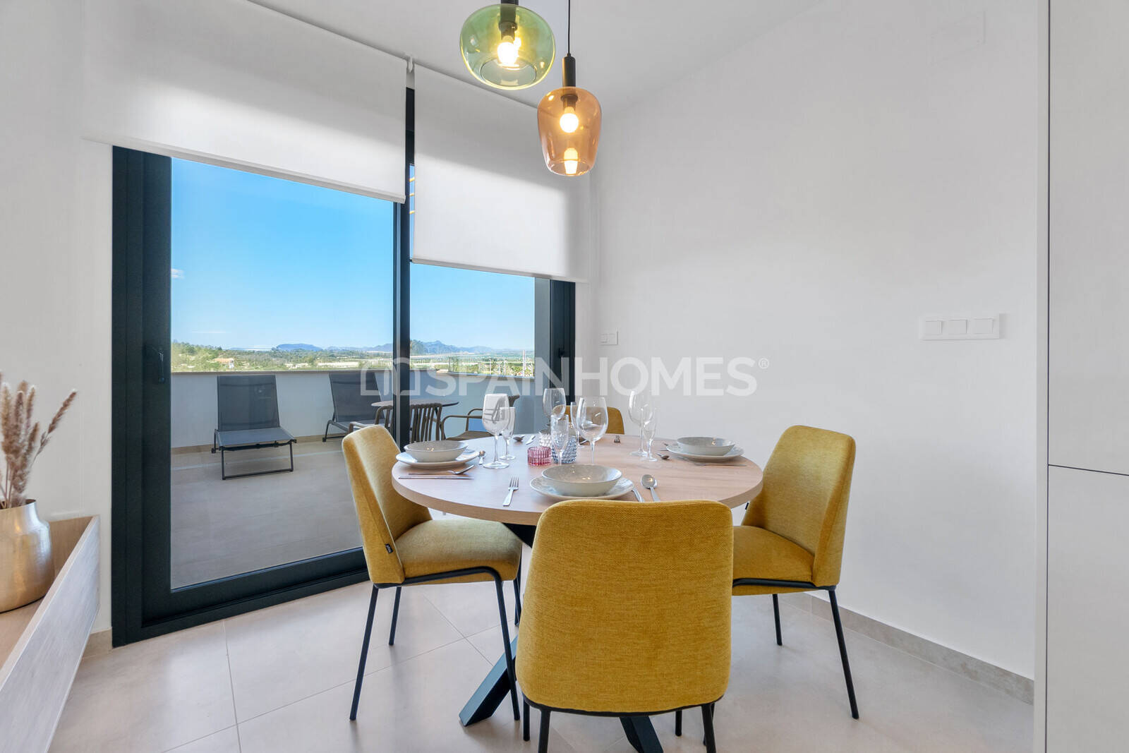 Apartment in Torrevieja, Alicante, Spain 2 bedrooms, 74 sq.m. No. 121172