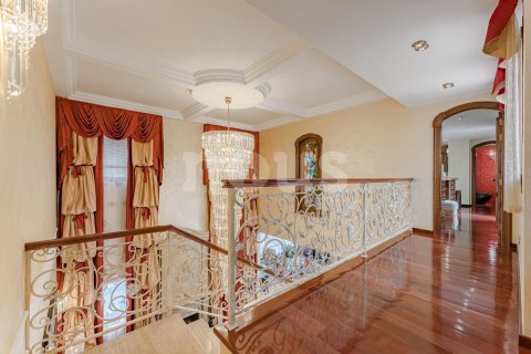 Villa zum Verkauf Adeje, Tenerife, Spanien 6 Schlafzimmer, 963 m2 Nr. 127591 - Foto 26