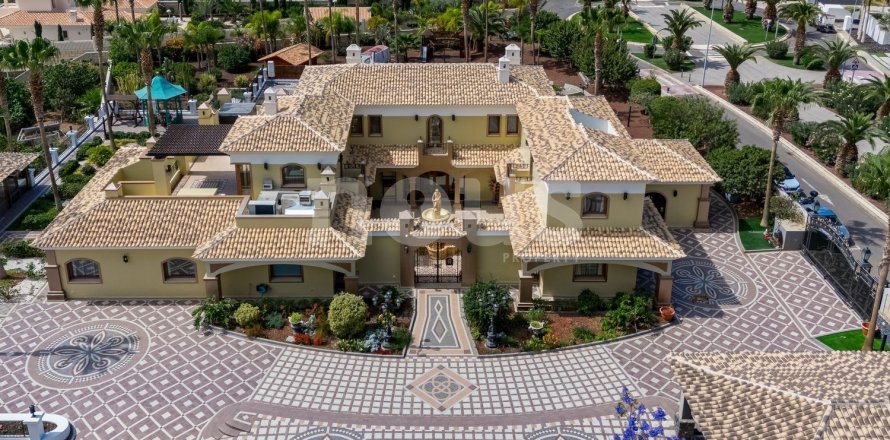 Villa Adeje, Tenerife, Spanien 6 Schlafzimmer, 963 m2 Nr. 127591